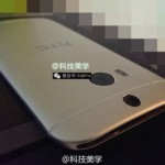 Samsung Galaxy S5 vs The New HTC One Samsung Galaxy S5 vs The New HTC One
